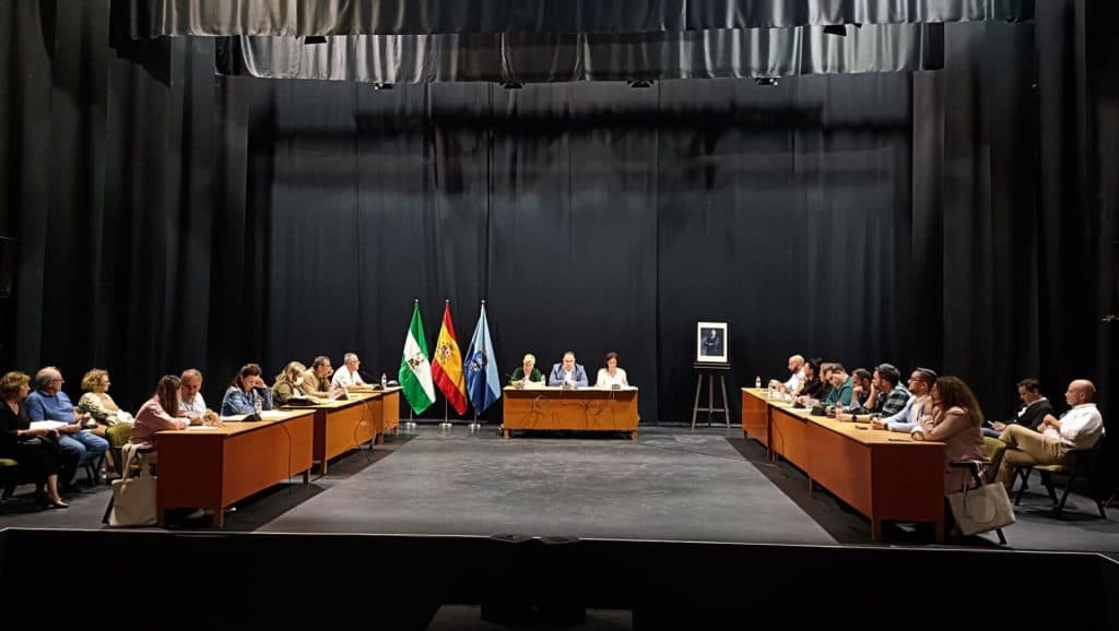 Almuñécar muestra su solidaridad con el pueblo hermanado palestino Khan Jounes ante  la atrocidad de la guerra de Israel