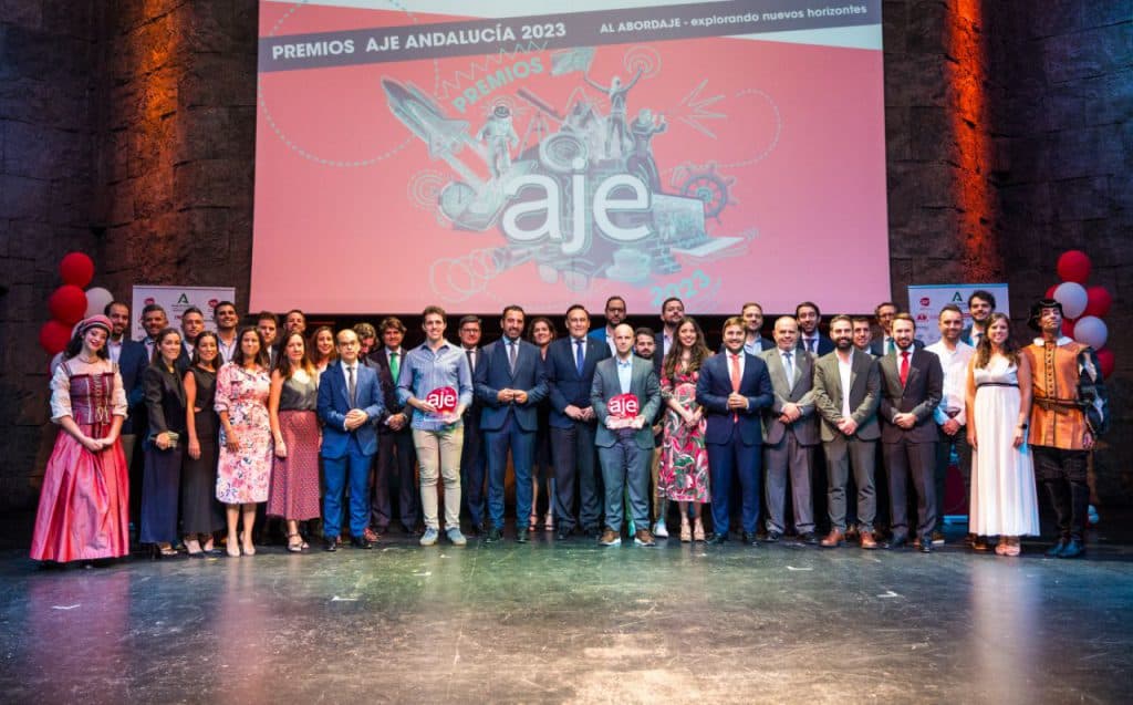 Nazaríes Intelligenia y Happymami, empresas ganadoras de los premios AJE Andalucía