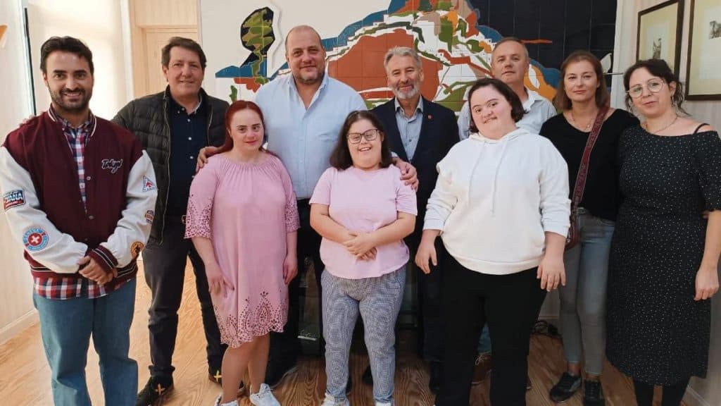 Ayuntamiento de Salobreña y Granadown firman un nuevo convenio en materia deportiva