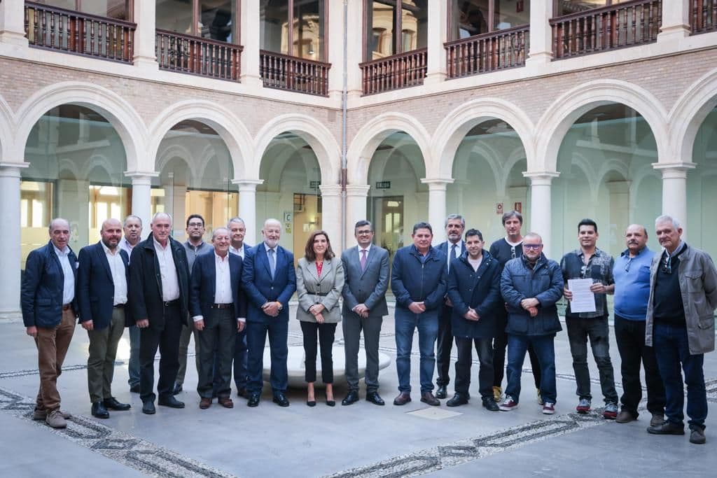 Firmado el nuevo convenio colectivo del campo de Granada que afecta a 40.000 trabajadores