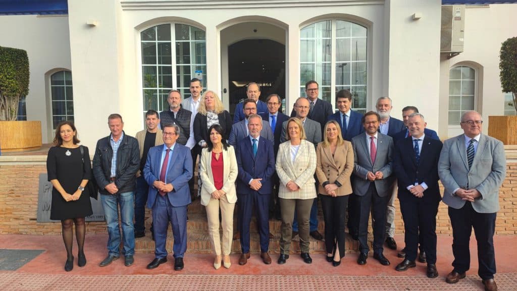 Total apoyo y unión de la provincia reclamando la conexión ferroviaria Granada – Motril