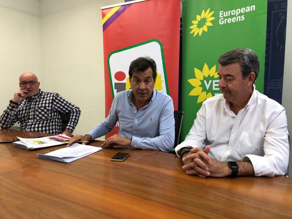 IU Verdes Equo propone una línea de ayudas a las familias para contribuir a sus gastos de educación y formación