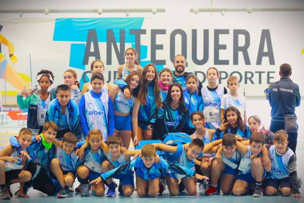 Éxito de participación de los equipos Sub12 del Comotrans ciudad de Motril en el Campeonato de Andalucía de Clubes de pista cubierta