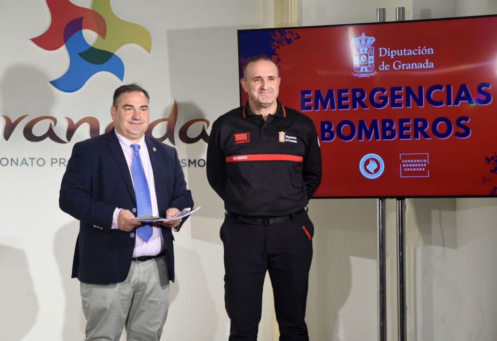 Bomberos de Diputación estrenan imagen corporativa y crean un canal de WhatsApp