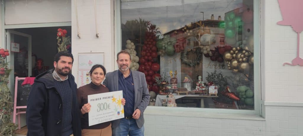 Ya se conocen los ganadores del concurso de escaparates navideños Salobreña 2023