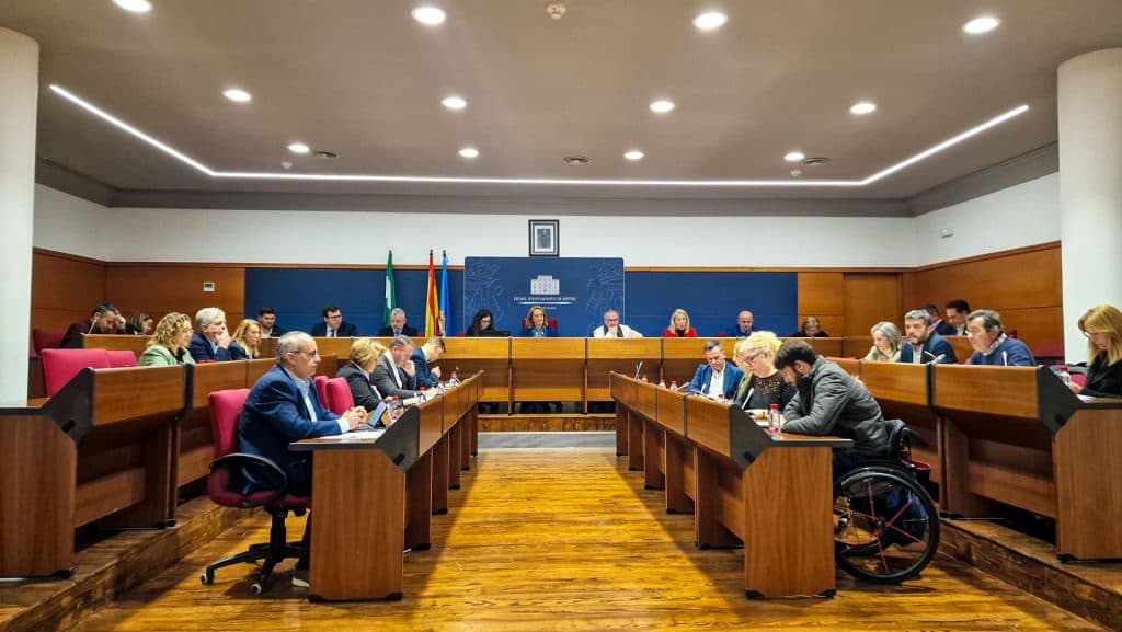Motril aprueba el desarrollo del MOT-8 y la Alcoholera, «dos hitos estratégicos que transformarán la ciudad»
