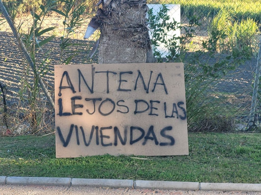 Centrados en Motril pide el cambio de ubicación de la antena de telefonía móvil que se pretende instalar en Playa Granada