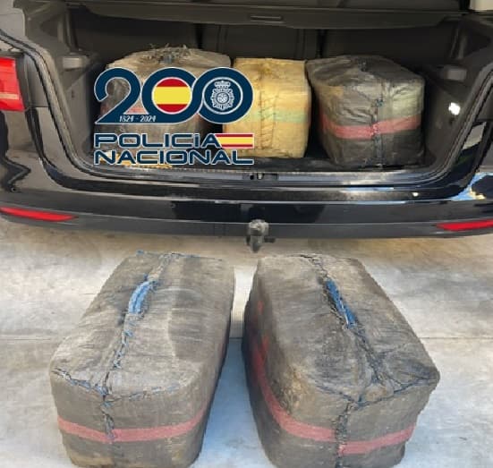 Agentes de la Policía Nacional desmantelan un grupo criminal dedicado al acopio de importantes partidas de hachís para su posterior distribución