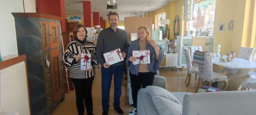 El Aula Mentor de Salobreña anima a regalar Formación en el Día de San Valentín