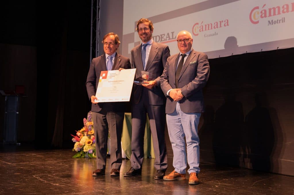 Banco Santander, Cámara de Granada y Cámara de Motril lanzan la octava edición del Premio Pyme del Año de Granada