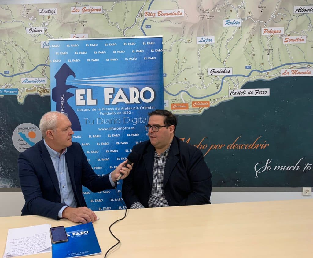 El presidente de Mancomunidad, Rafael Caballero, habla en EL FARO del trabajo realizado en beneficio de la comarca de la Costa Tropical