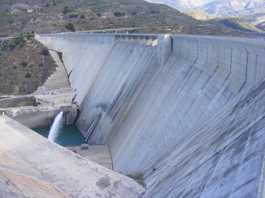 El PSOE pide la convocatoria urgente de la Mesa del Agua «para planificar la llegada del agua de Rules y garantizar el abastecimiento humano»