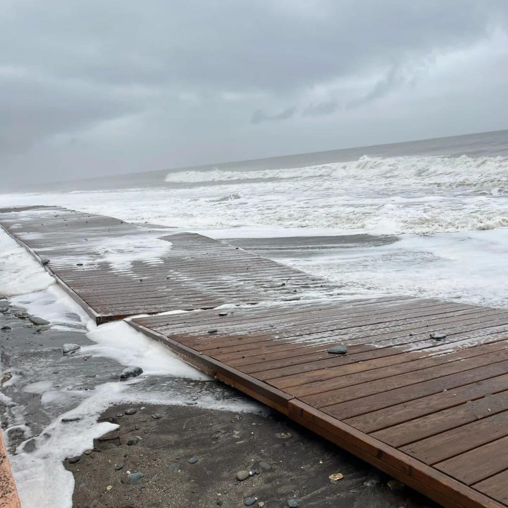 Entrena (PSOE): “Es incuestionable el compromiso del Gobierno de Pedro Sánchez con la protección de la Costa granadina”