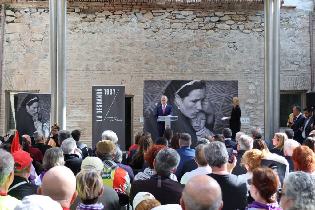 El ministro de Política Territorial y Memoria Democrática preside en Carchuna un homenaje a las víctimas de ‘La Desbandá’