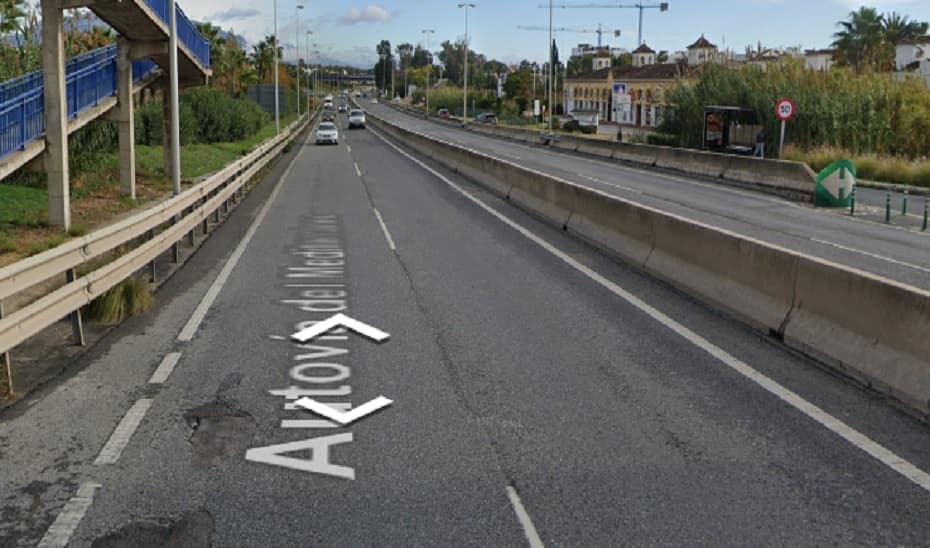 Fallece un ciclista tras ser atropellado por un turismo en Estepona