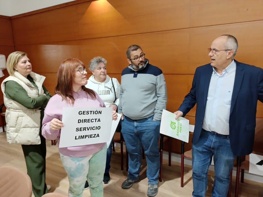 AxSí se opone al plan de privatización del servicio municipal de limpieza de Motril