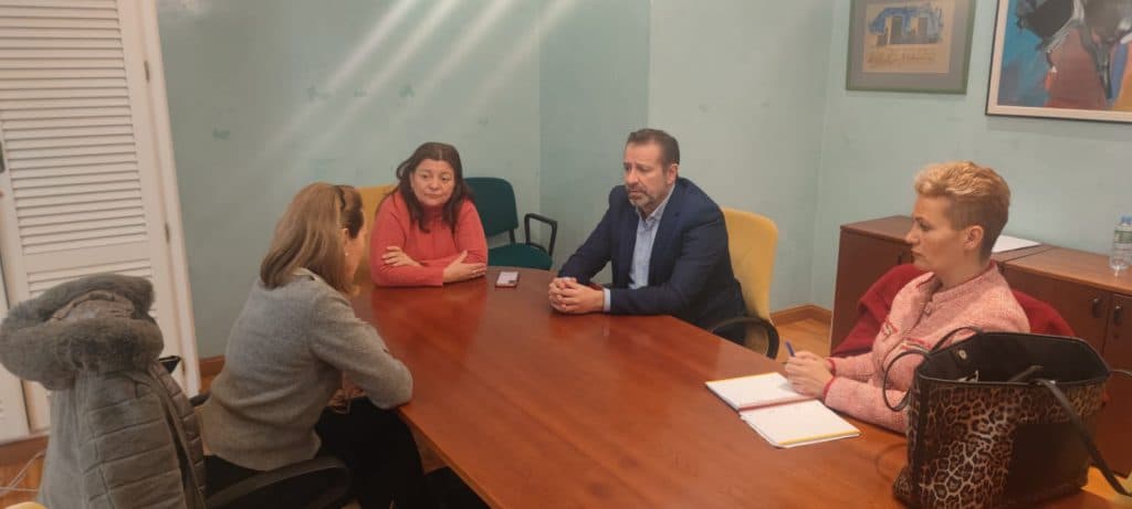 Ayuntamiento y Junta buscan soluciones para la reapertura del CADE de Salobreña