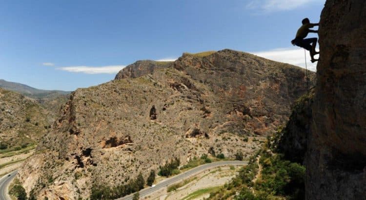 Salobreña se suma a la Red de Escalada de la Mancomunidad de Municipios de la Costa Tropical