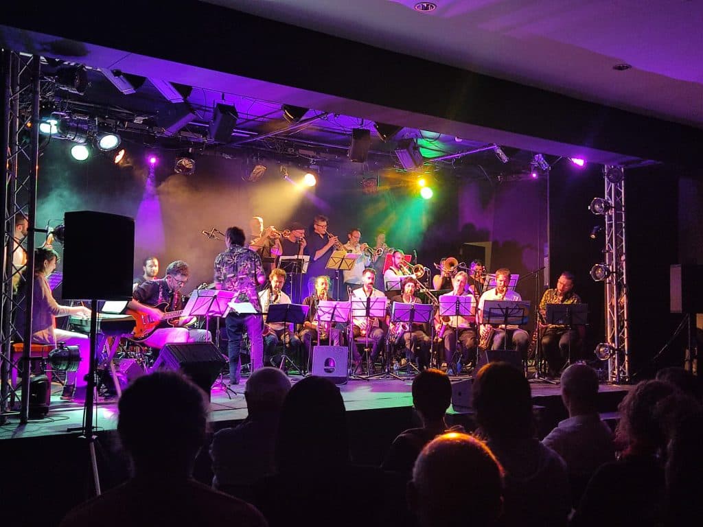 La Junta programa en abril diez conciertos de bandas emergentes en los ‘Acústicos del Rey Chico’