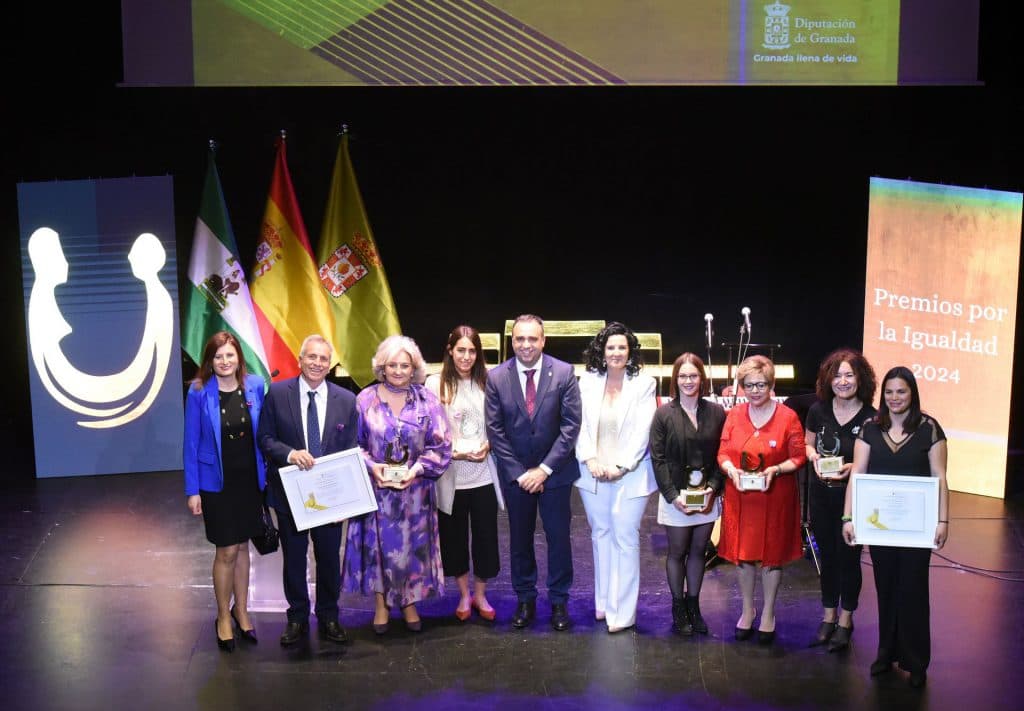 Diputación entrega los Premios por la Igualdad de Género