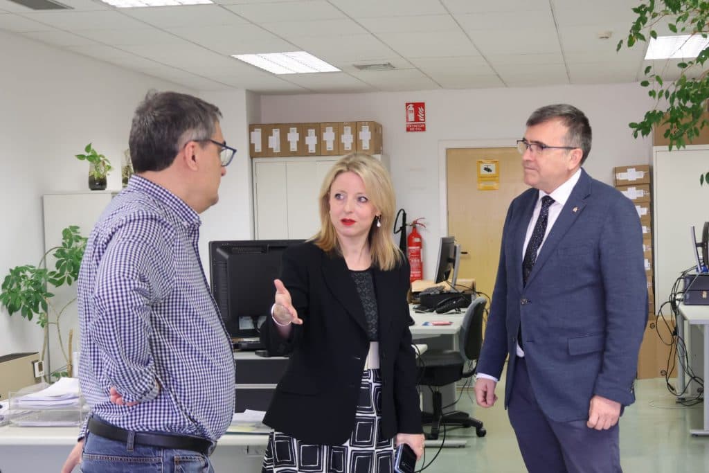 El Servicio Público de Empleo Estatal de Granada tramita una media mensual de 62.000 prestaciones, subsidios y ayudas