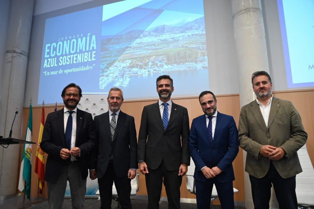 Más de 1.200 empresas granadinas vinculadas a la economía azul generan casi 3.000 empleos en la provincia