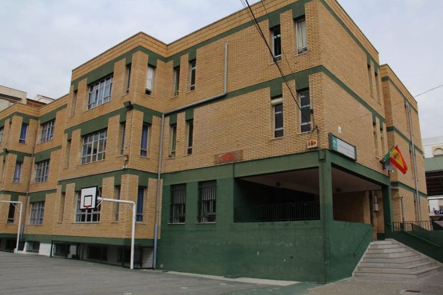 El 95,92% de las familias granadinas obtiene plaza en el colegio elegido en primera opción