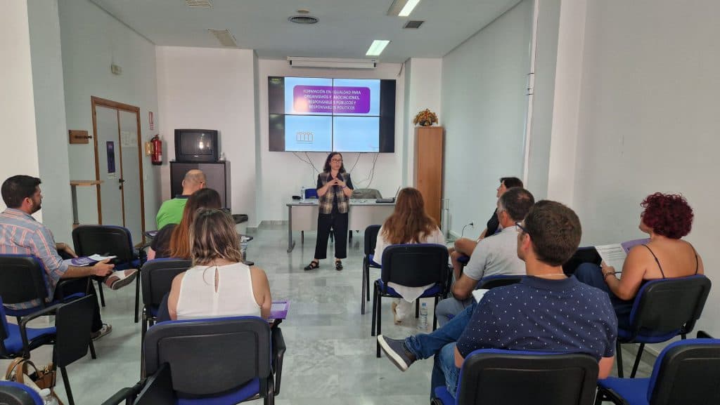 Salobreña comienza la implantación del I Plan de Igualdad entre hombres y mujeres