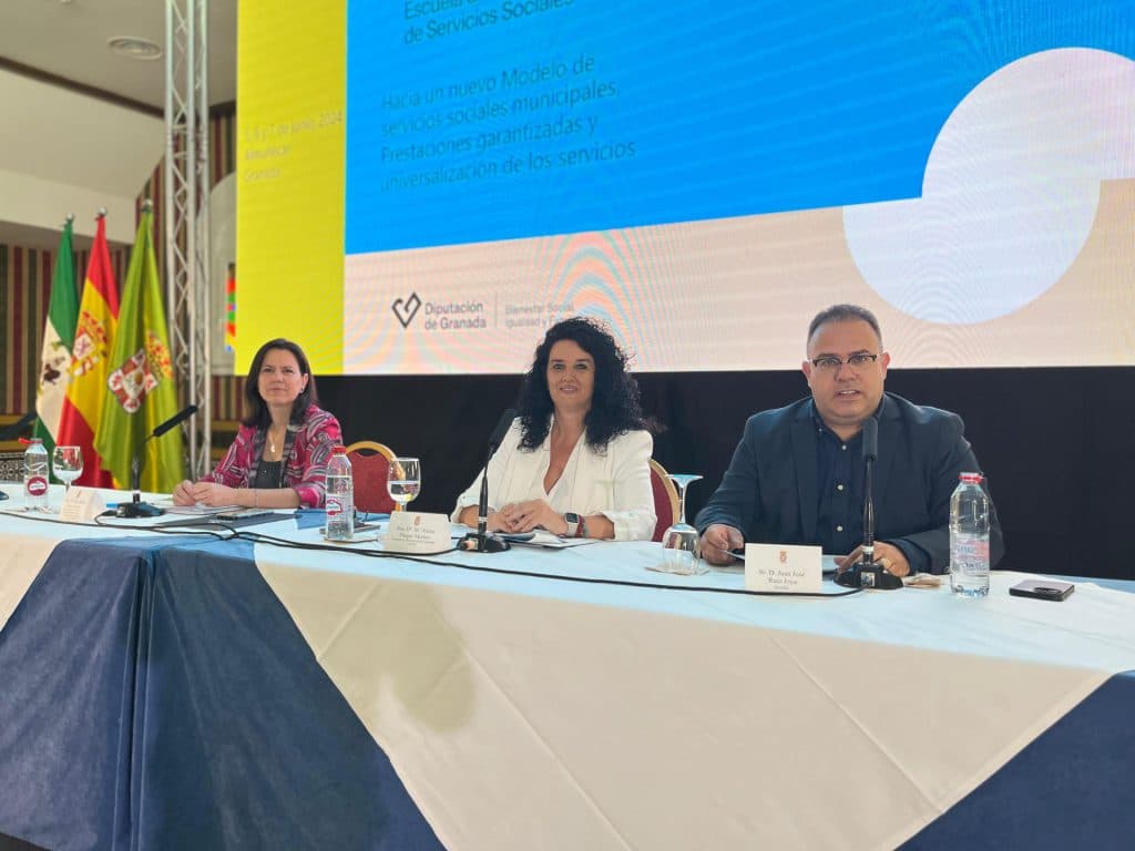 Arranca la Escuela de Verano de Servicios Sociales en Almuñécar