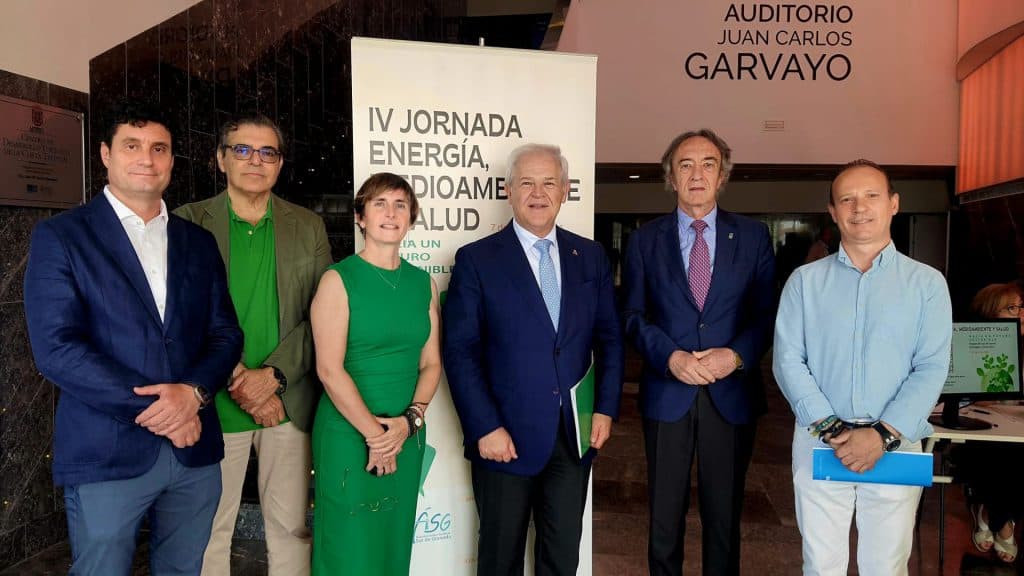 El Área Sanitaria Sur de Granada analiza las claves de la sostenibilidad en una jornada sobre Energía, Medioambiente y Salud