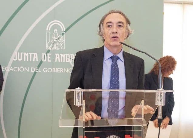 Sánchez-Montesinos pide a los representantes sindicales trabajar en común a través del diálogo para la mejora de la sanidad pública andaluza
