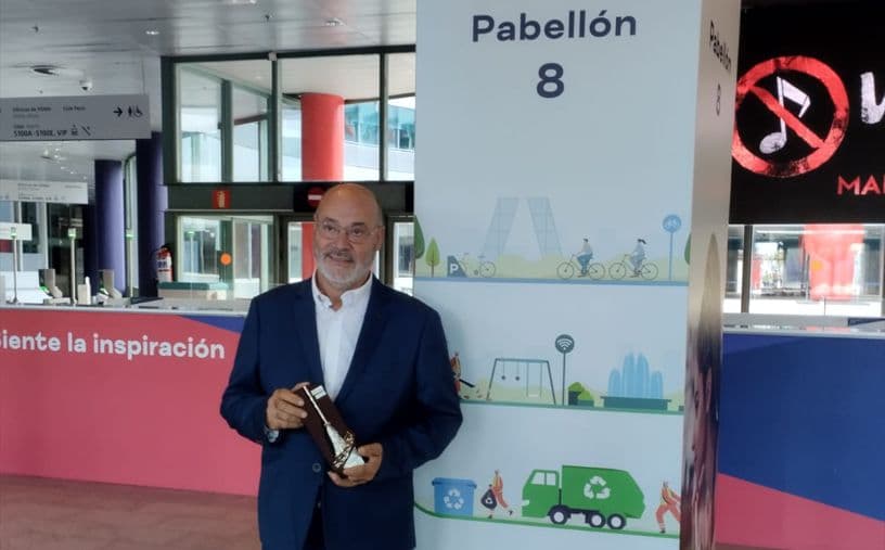 Salobreña recibe la ‘Escoba Platino’ por el incremento de personal en el servicio de limpieza