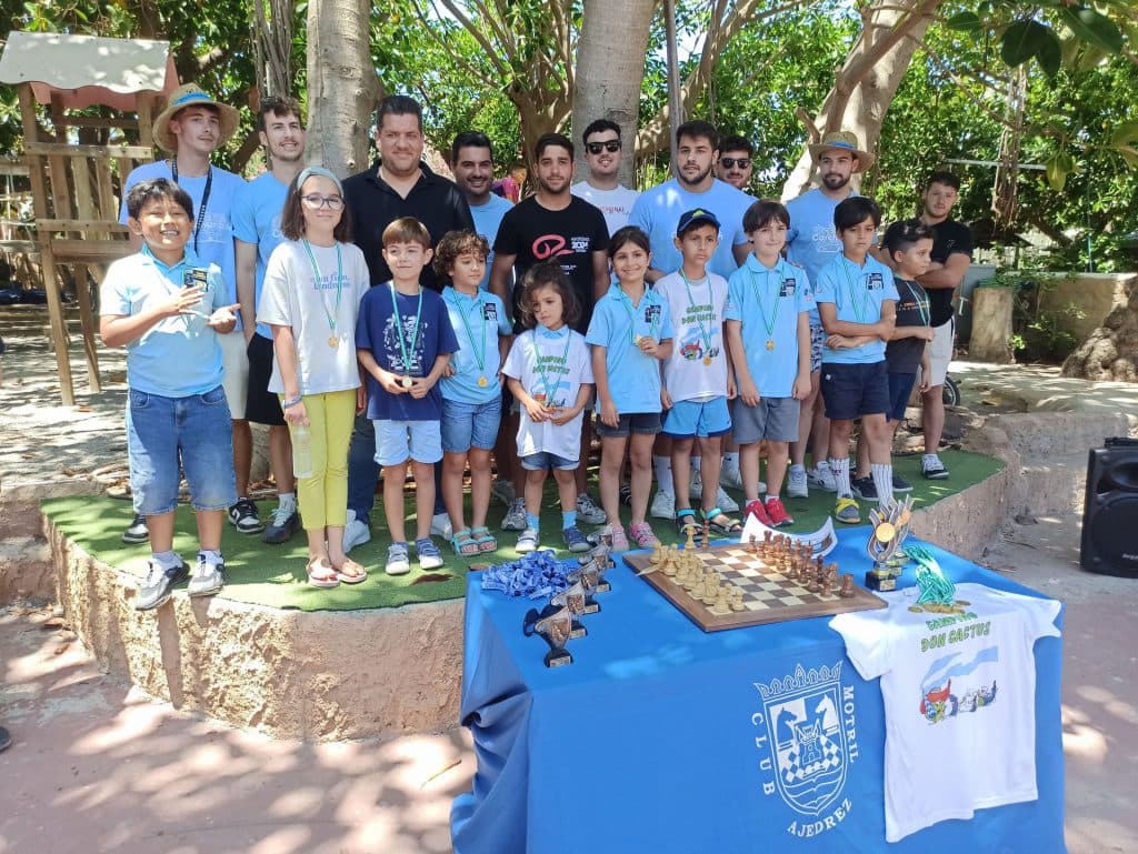 El ajedrecista granadino José Javier González Castillo, Campeón del ‘XXVI Abierto de Ajedrez Camping Don Cactus’ Fiestas de Carchuna