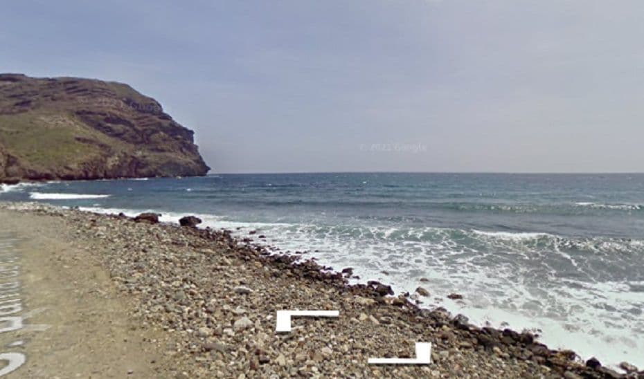 Fallece un bañista en una playa de Níjar (Almería)