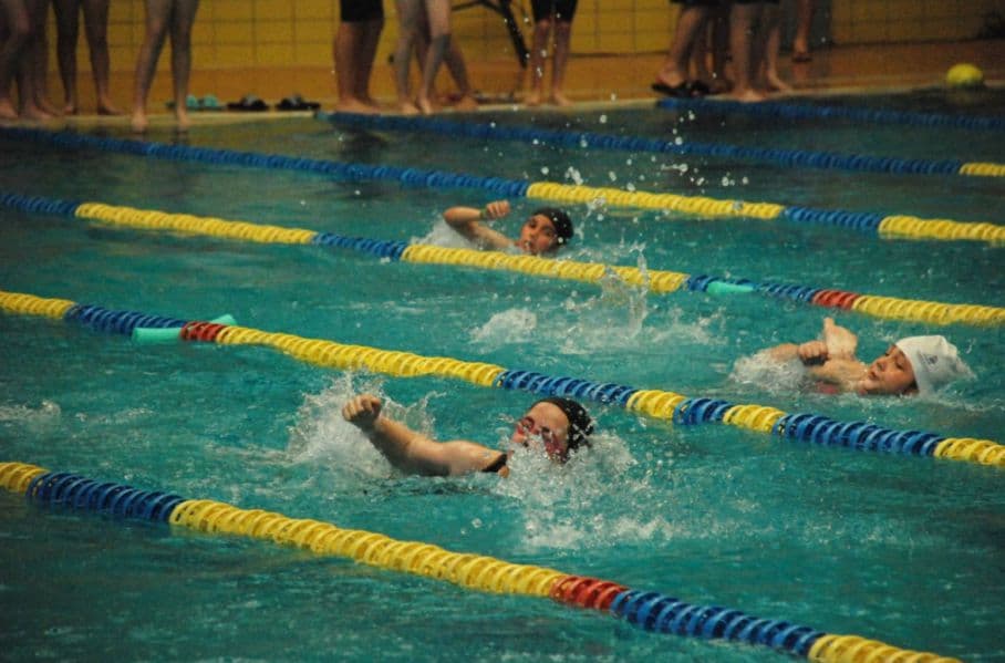Un total de 47.140 escolares granadinos han participado en el Plan de Deporte Escolar