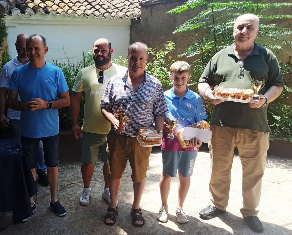 El Maestro Internacional cántabro Enrique Tejedor Fuente ganador del “X Torneo de Ajedrez Jardín Nazarí de Vélez Benaudalla 2024”