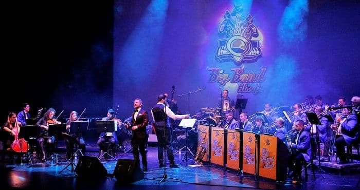 Fran Llorens, el motrileño cantante de jazz “crooner” presenta en el Parque El Majuelo de Almuñécar su nuevo disco doble ‘Crooner’s Jazz Concert’