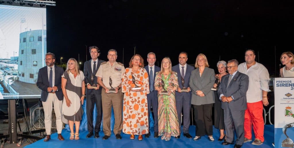 Puerto de Motril y Real Club Náutico entregan los premios 2024 en la tradicional velada de La Sirenita
