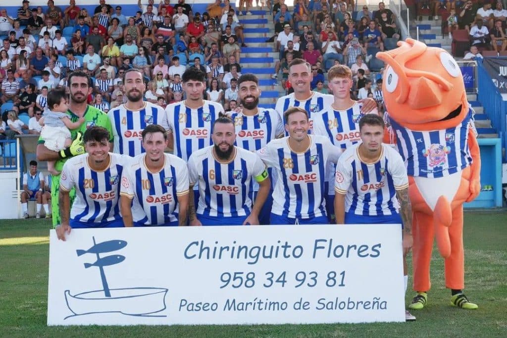 Un doblete de Antonio López da los tres puntos al CF Motril