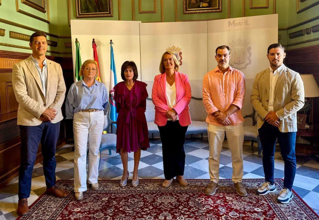 Salidas extraordinarias de las Hermandades de la Vera Cruz y Gran Poder de Motril