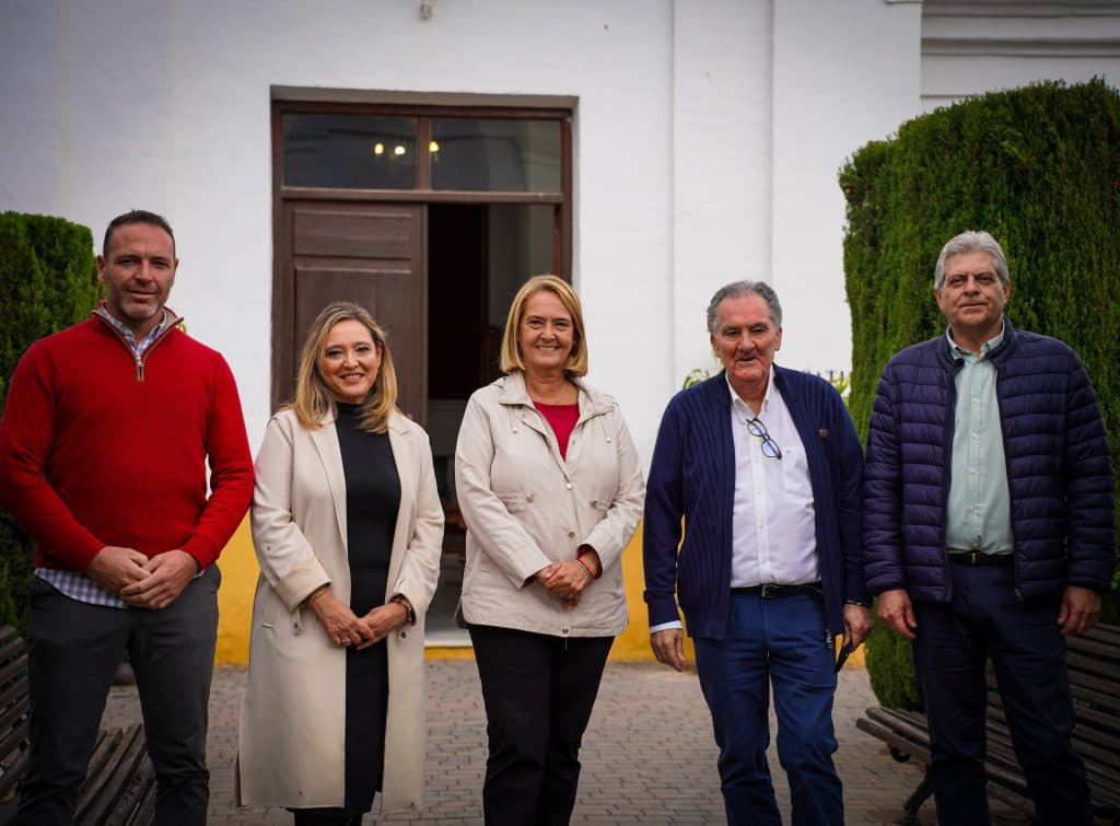 Puesta a punto del Cementerio Municipal de Motril para la Festividad de Todos los Santos