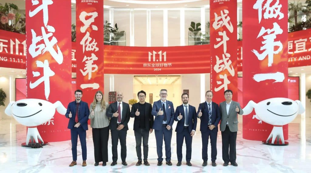 El grupo JD, la mayor plataforma de venta online de China, se interesa por incluir los productos ‘Sabor Granada’ de la Diputación en su oferta comercial