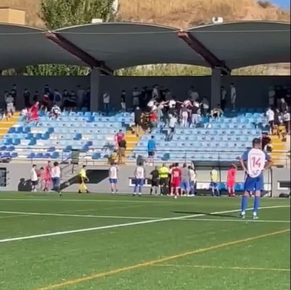 El CF Motril condena los violentos incidentes ocurridos en el partido frente al Vandalia de Peligros