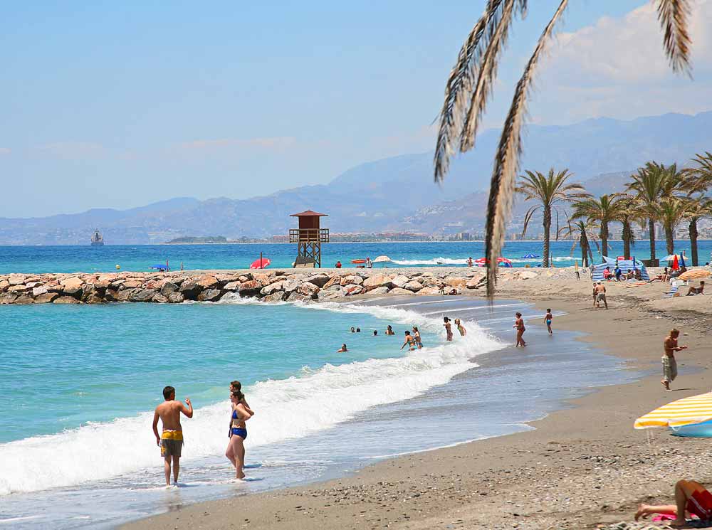 La Costa Tropical promociona su destino turístico en la feria World Travel Market en Londres