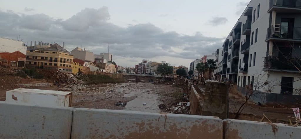 Policías motrileños en Paiporta: «Increíble, la realidad supera a la ficción, todo está destrozado»