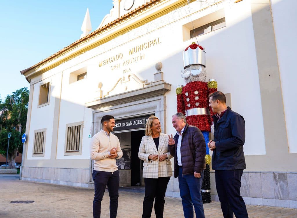 Motril inaugurará su alumbrado navideño con más de 1,5 millones de luces led por toda la ciudad
