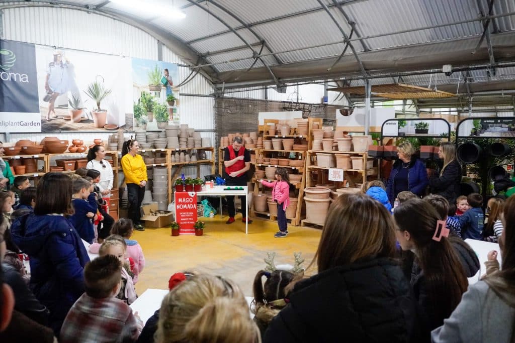 Éxito rotundo en el evento infantil navideño de SaliplantGarden en Motril