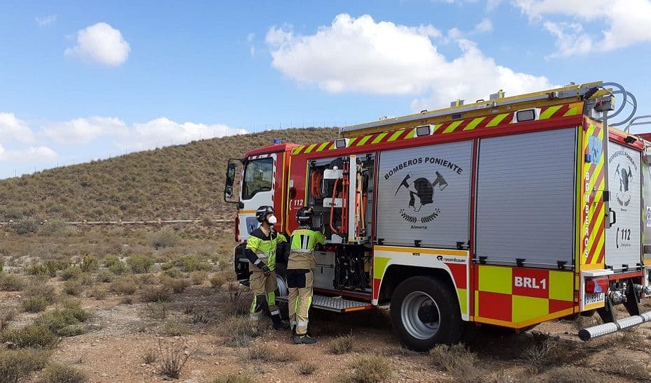 Muere una anciana de 82 años en el incendio de una vivienda en Adra (Almería)