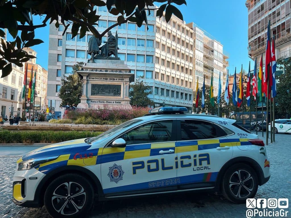 Muere un motorista de 38 años en Granada capital