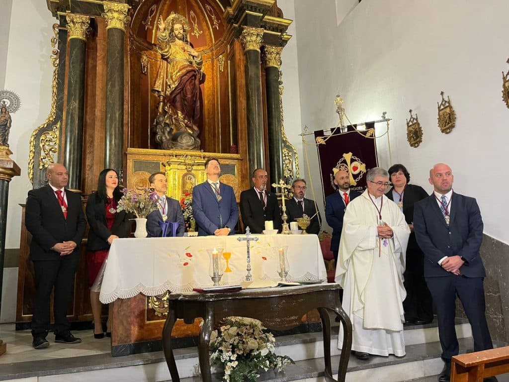 Juan de Dios Piedra presenta este domingo el Cartel Oficial de la Semana Santa de Motril 2025